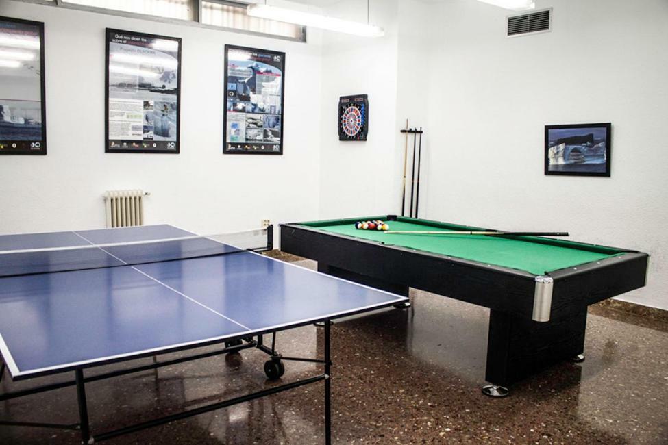 Residencia Gomez Pardo Apartment Madrid Bagian luar foto